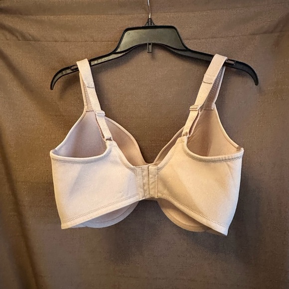 Women's Cream Underwire Bra - Picture 5 of 5